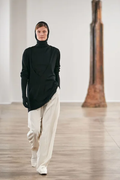 Look 31